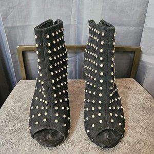 womens  black ALDO heels size 6.5